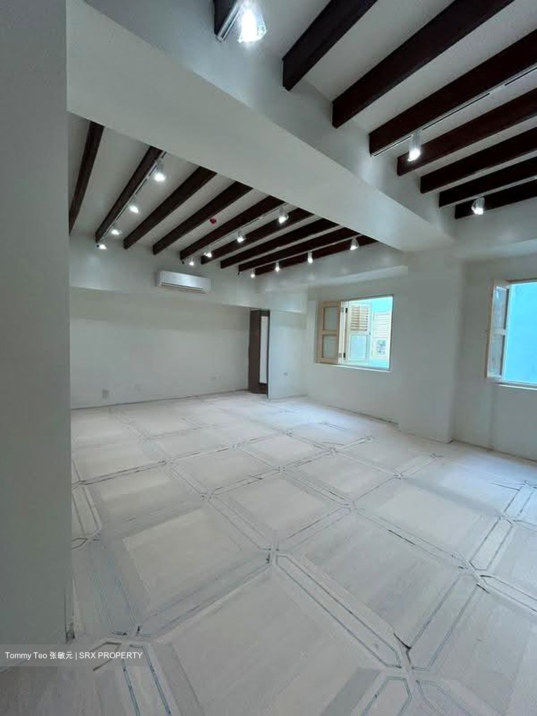 Mosque Street (D1), Shop House #619853351